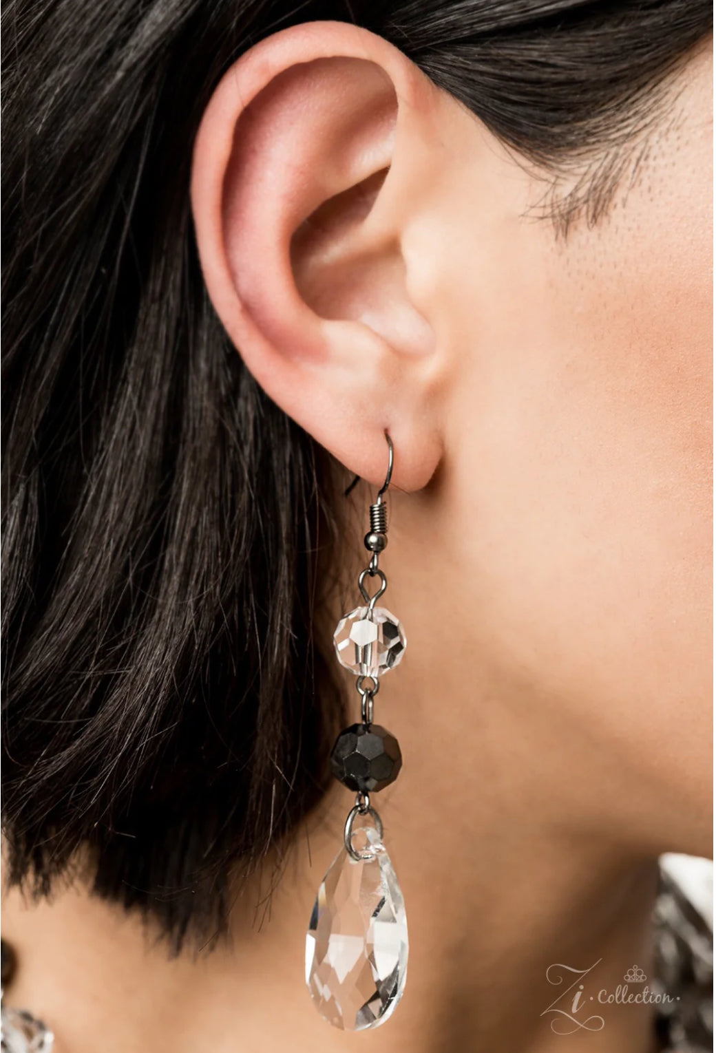 PAPARAZZI "PRISMATIC" BLACK 2019 ZI COLLECTION NECKLACE & EARRING SET