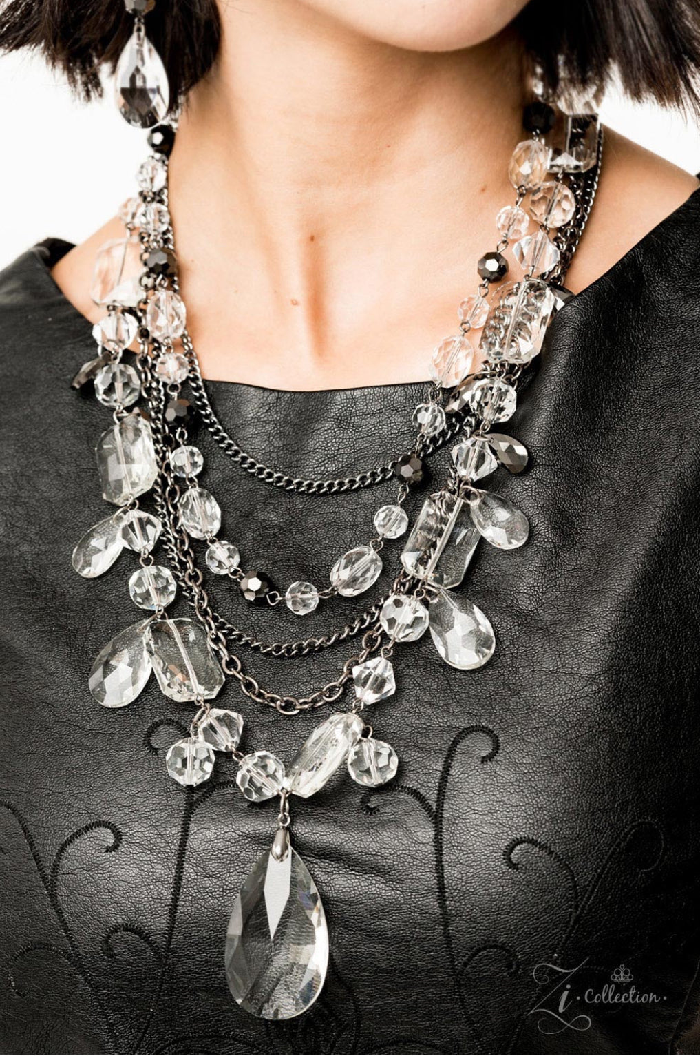 PAPARAZZI "PRISMATIC" BLACK 2019 ZI COLLECTION NECKLACE & EARRING SET