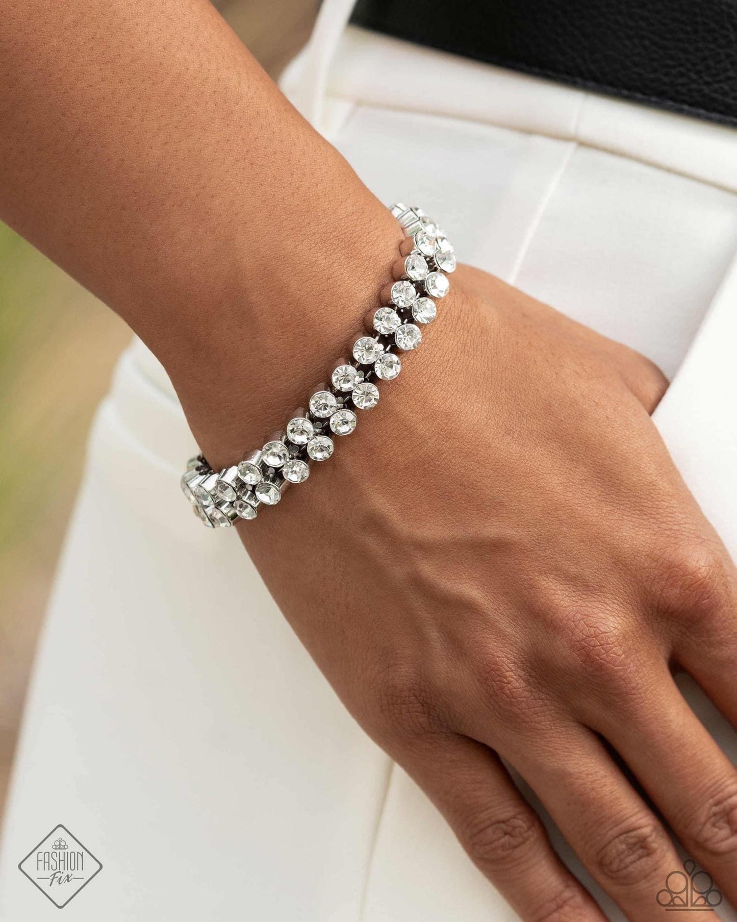 April 2024: Fiercely 5th Avenue - Complete Trend Blend