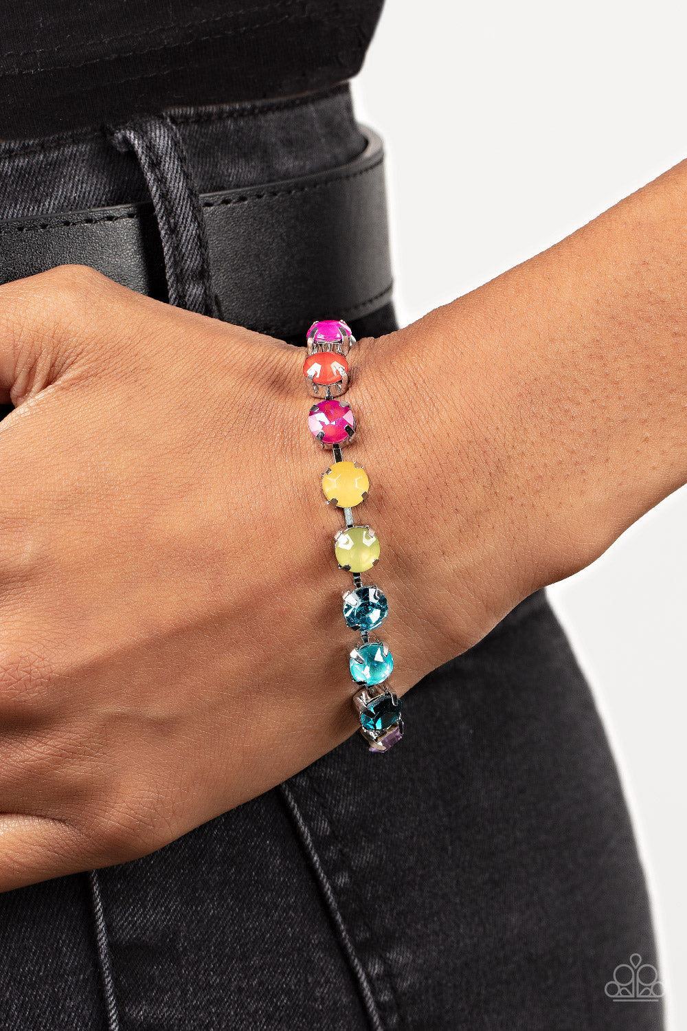 Dreamy Debutante - Multi Paparazzi Bracelet