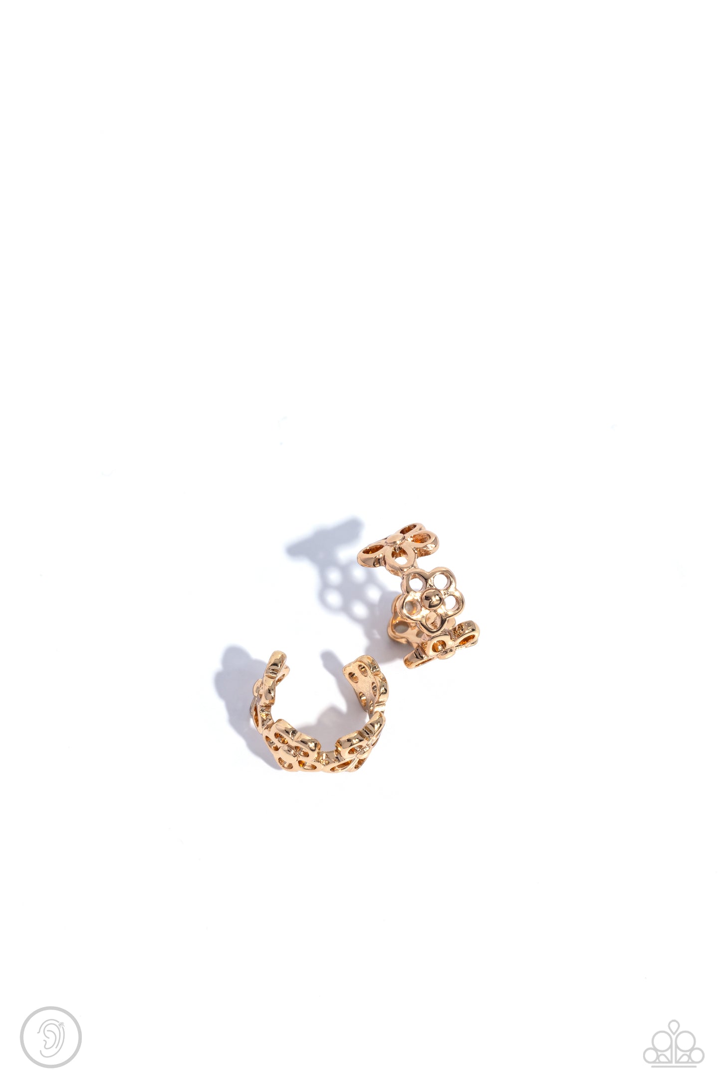Daisy Debut - Gold Ear Cuff