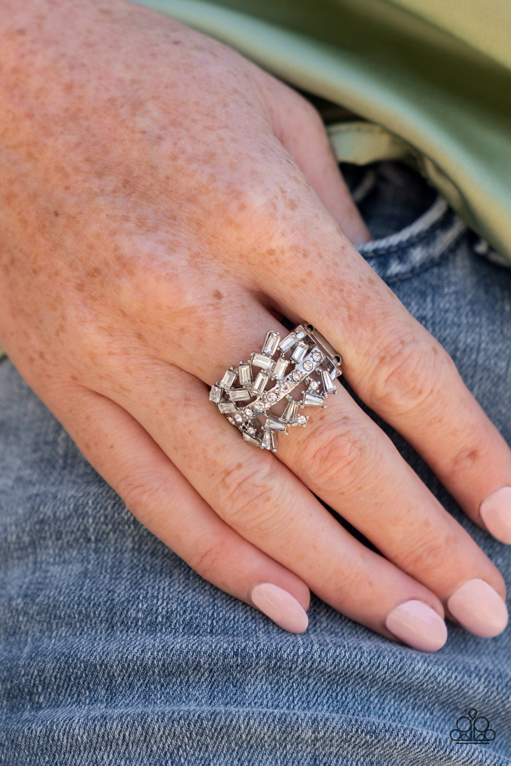 PAPARAZZI APRIL 2022 LIFE OF THE PARTY - SCATTERED SENSATION - WHITE RING