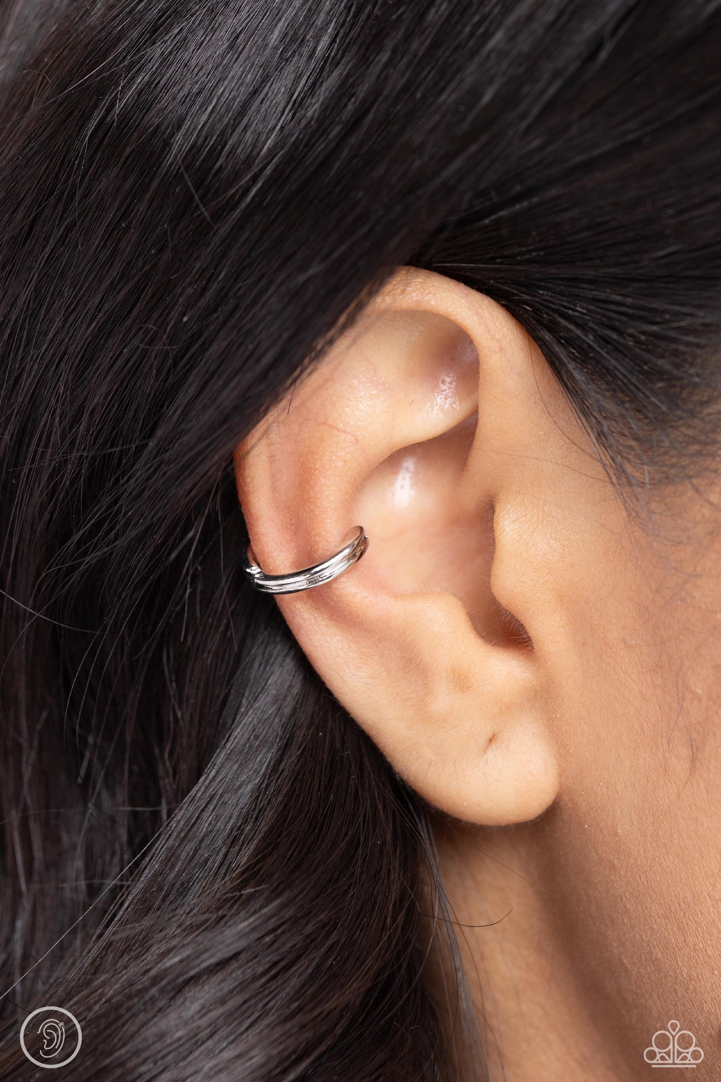 Linear Legacy - Silver Ear Cuff